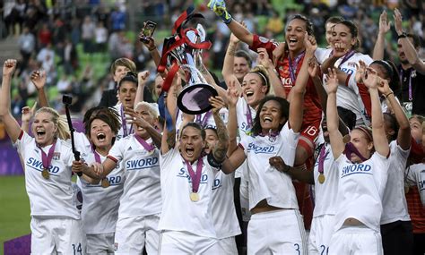 Lyon Beats Barcelona 4 1 To Win Womens Champions League