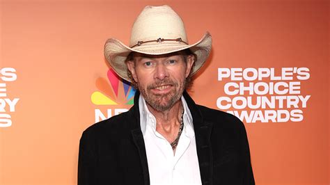 toby keith remembered country music artists fans react to singer s death newsfinale