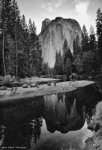 Yosemite Its Wonders And Its Beauties Yosemite Valley Y Flickr