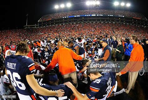 Prayer At Jordan Hare Photos And Premium High Res Pictures Getty Images
