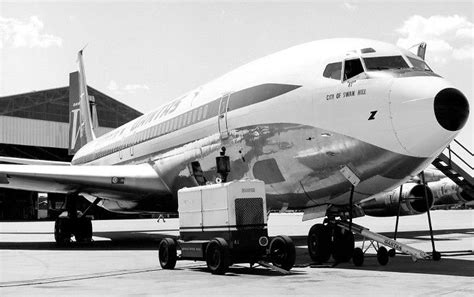 Pin Van Carlos Op Vintage Comercial Airplanes