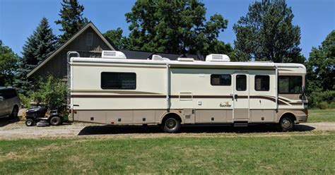 1998 Fleetwood Bounder Class A Rental In Clarington On Outdoorsy