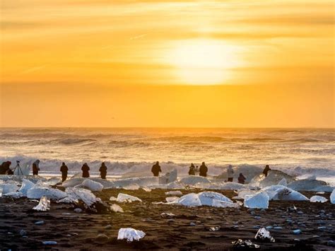 When To Visit Iceland Summer Vs Winter Travel Discover The World Blog