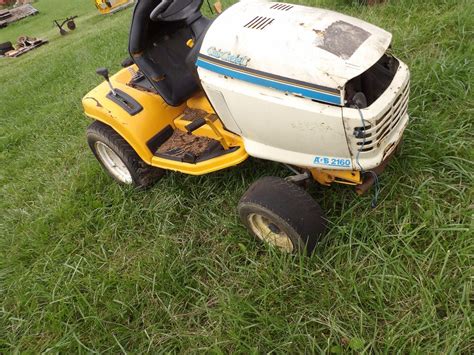 Obrien Auctioneers Online Auctions Cub Cadet 2160 Rider Not Running