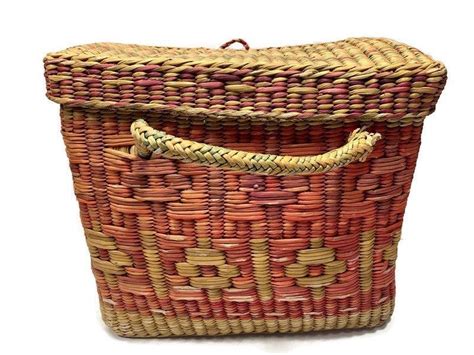 Mexican Handwoven Basket With Lid And Handles Vintage Market Storage