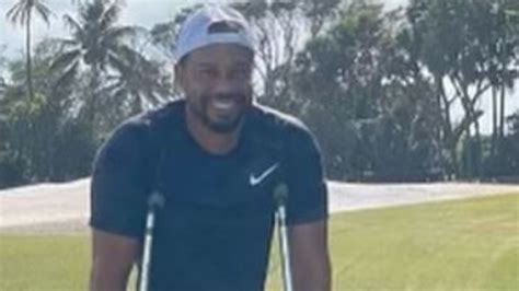 Golf News Tiger Woods Injury Update Car Crash Instagram Picture