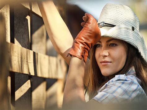 Rodeo Cowgirl Fence Female Models Hats Cowgirl Boots Ranch Fun Outdoors Hd Wallpaper