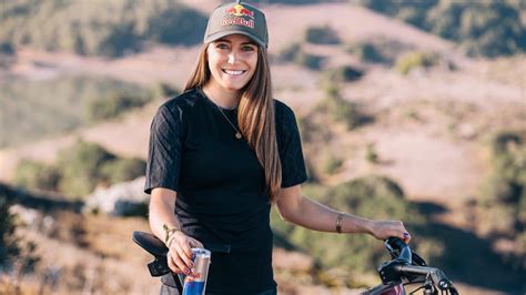 Kate Courtney Trains Harder Than You Whistlermountainbike