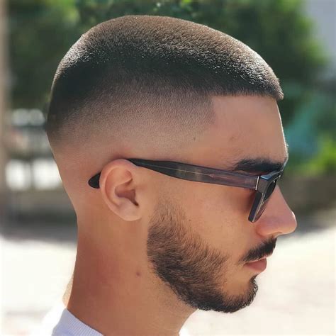 Cabelo Raspado Embaixo Masculino