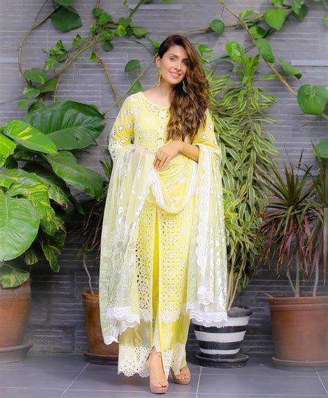 Ayeza Khan In Pretty Yellow Outfit New Dress Pattern Pakistani Dress