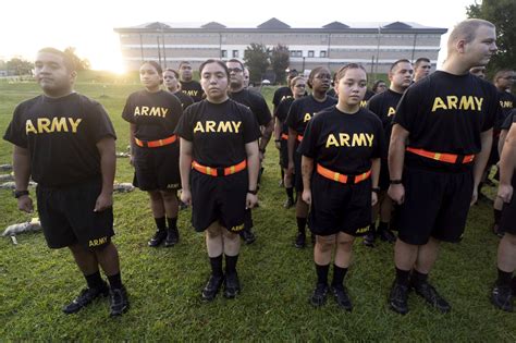 Army To Expand Recruiting Programs Investment To Fill Ranks Wtop News