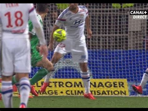 Gasset n°2 mais entraîneur sur la feuille de match. Lyon - Saint Étienne (2-2) Tout les buts ! 19/04/2015 HD ...