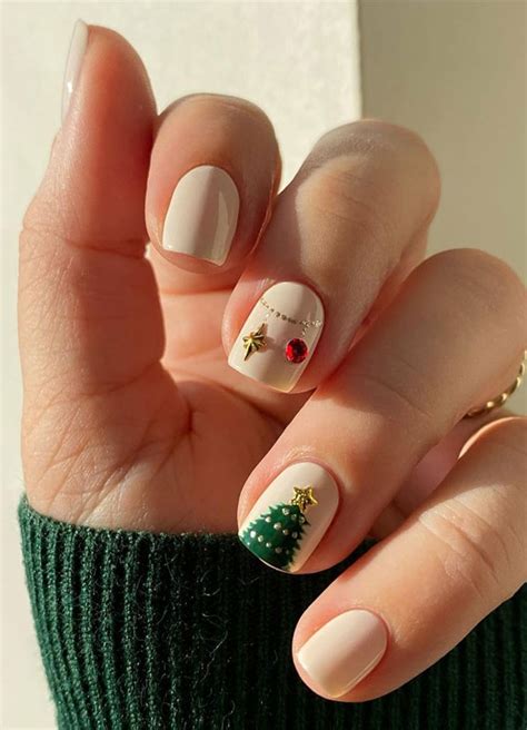 Pretty Festive Nail Colours And Designs 2020 Christmas Tree Nails
