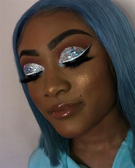 Black Womens Makeup Essentials Blackwomensmakeup Makeup Obsession Prom Eye Makeup Glitter