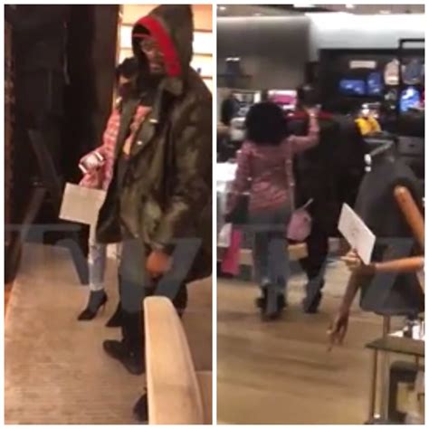 R Kelly Spotted Out With Alleged “brainwashed” Girlfriend Following