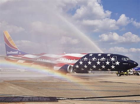 Pictures And Video Southwest Unveils A Special Livery For Its 50th