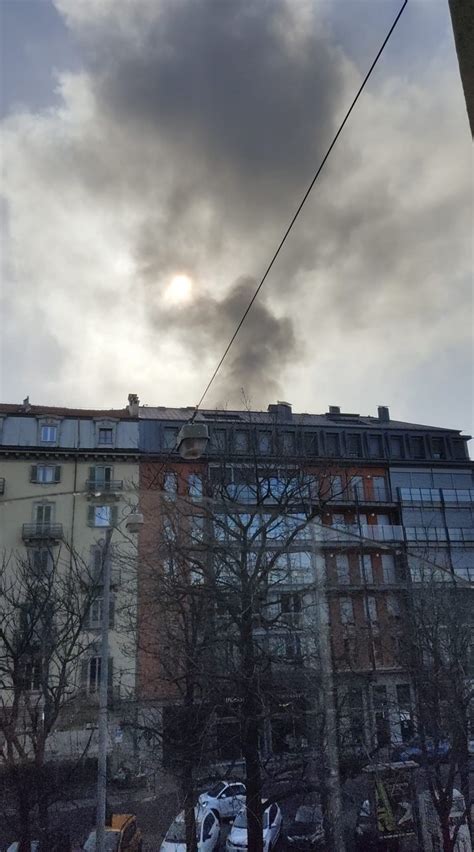 May 23, 2021 · leggi su sky tg24 l'articolo palermo, incendio a monte pellegrino: Incendio a Torino: alta colonna di fumo nero sulla città ...