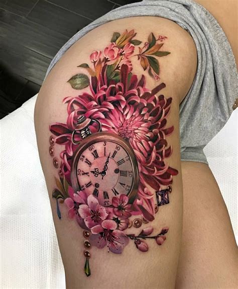 Pin By Beatrice Owen On Fleurs Tatouages Thigh Tattoos Women Thigh