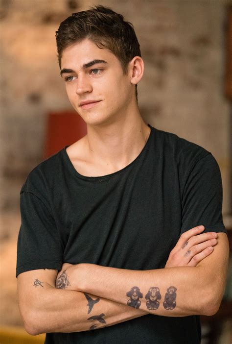 Актер (tom riddle (11 years) (в титрах: Hero Fiennes Tiffin on After and the Book's Fanbase | Collider