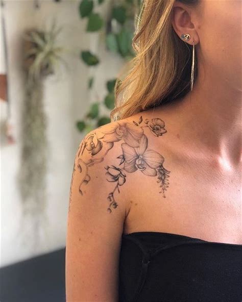 Gorgeous And Exclusive Shoulder Floral Tattoo Designs You Dream To Have