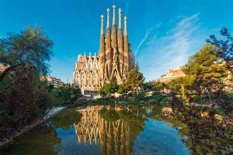 An ideal solution if you are an active visitor. How Antoni Gaudí Came to Define Barcelona's Architecture ...
