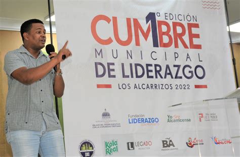 Realizan Primera Cumbre Municipal De Liderazgo Los Alcarrizos 2022