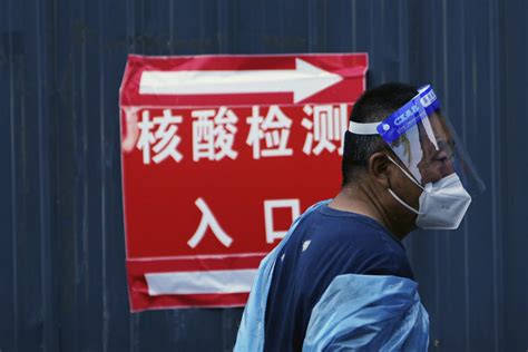 China Quarantine Bus Crash Prompts Outcry Over Zero Covid
