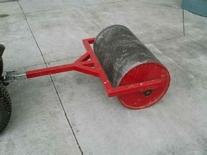 How to build a lawn roller. Homemade Lawn Roller - HomemadeTools.net