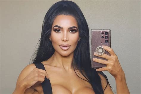 Kim Kardashians Lookalike Dies At 34 Famous