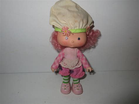 Toys Dolls And Action Figures Dolls Vintage 1980 Strawberry Shortcake