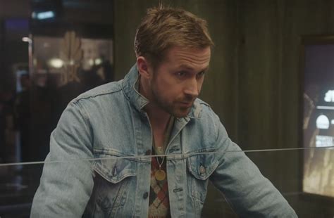 Ryan Gosling Cant Get Past 30 Rock Security In ‘saturday Night Live