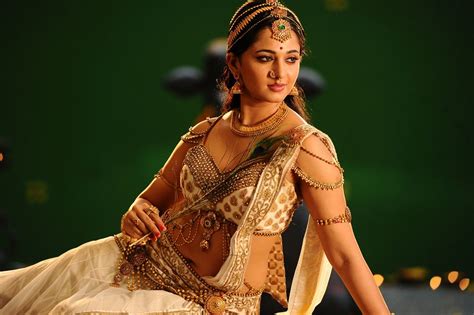 anushka shetty rudramadevi stills tamil telugu malayalam hindi actress photos videos and