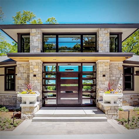 Tailored Blend Modern Stone Home Exterior And Interior Stone Veneer House Exterior Exterior