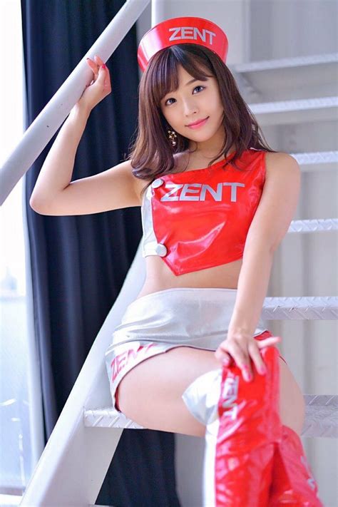 Pin By Tiger On レースクイーン・モデル・女優・美女‼️ Cute Japanese Fashion Cheer Skirts