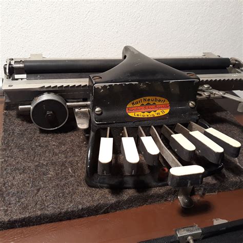Alte Karl Neubert Blinden Schreibmaschine W33 Drgm Leipzig 30 Iger