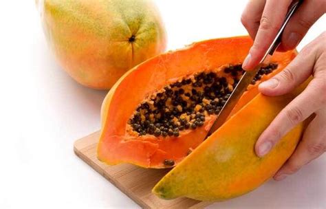How To Cut A Papaya And Ways To Eat It Kitchensanity
