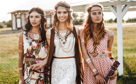4 Tips To Pull Off The Ultimate Boho Chic Look Fashionisers©