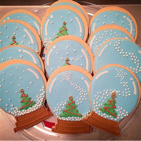 Add food coloring using a toothpick. snowglobe cookies royal icing - Google Search | Snowglobe ...