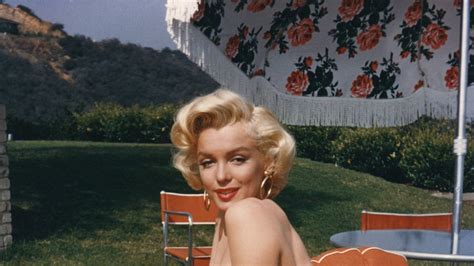 Marilyn Monroe Fashion 15 Pictures Showing Her Style Glamour