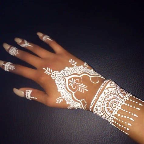 20 Stylish And Lovely Henna Designs For Hands Sheideas