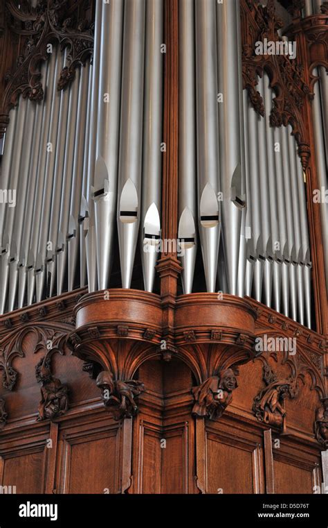 Beautiful Old Pipe Organ Pipes Stock Photo Alamy