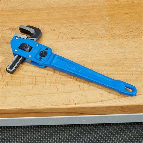 Kobalt 10 In Multi Angle Pipe Wrench In The Plumbing Wrenches