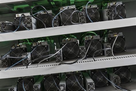 In my opinion i think cryptocurrence will continue to work along fait just as it is currently and it will not replacing traditional currency. The Civil War in Crypto-Currency. | Bitcoin mining ...