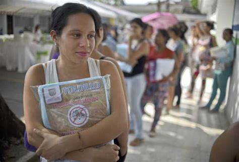more than 5 000 pregnant women in colombia have zika virus govt