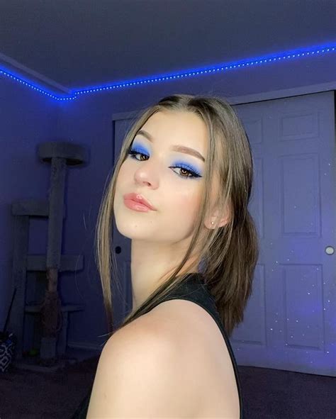 Brooke Monk Brookemonk • Instagram Photos And Videos Makeup Looks Instagram Brooke