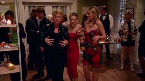 Veuve Clicquot Champagne Bottle Held By Samantha Jones Kim Cattrall In Sex And The City S01e10
