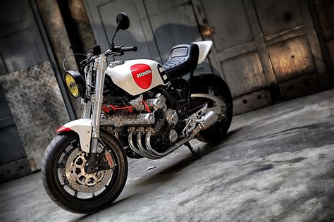 Great savings & free delivery / collection on many items. Honda CBX1000 Streetfighter by Tony's Toy - BikeBound