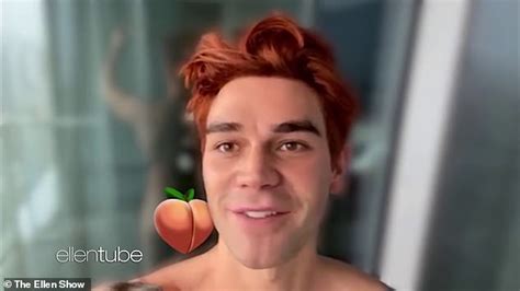Riverdale S Kj Apa Accidentally Flashes His Bare Bottom In Nude Clip My Xxx Hot Girl