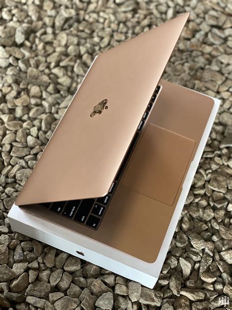 New Laptop Apple Macbook Air 8gb Intel Core I3 Sshd Hybrid 256gb In