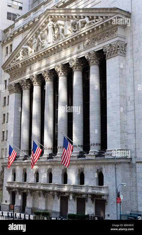 Usa New York Nyc Manhattan Nyse The New York Stock Exchange Building In